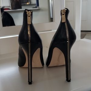 BCBG generation gold zipper heels